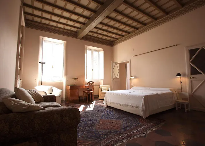 Navona Large 1Br Holiday House