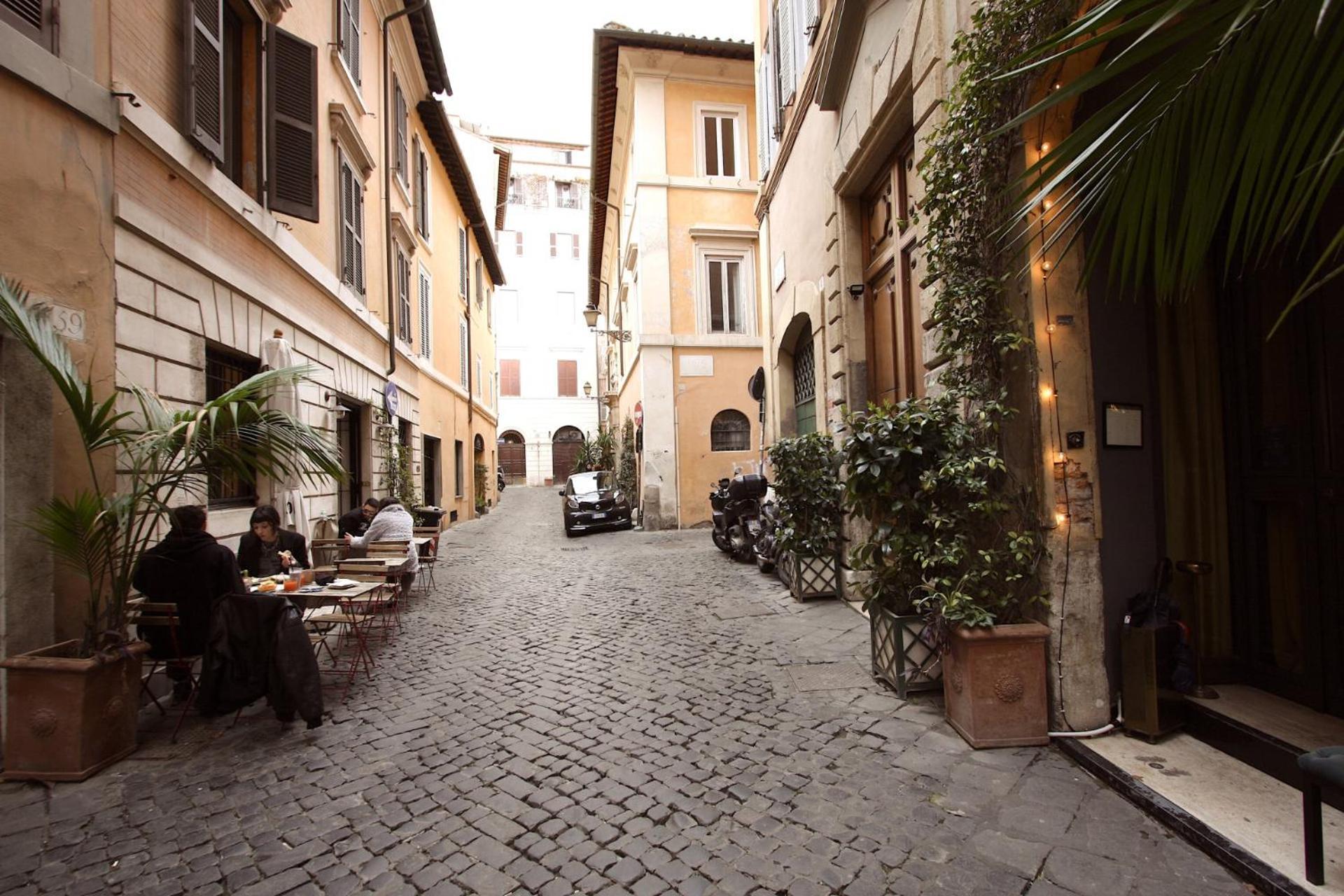 Navona Large 1br House * Rome